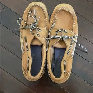 Boys Sperry topsides - size 4
